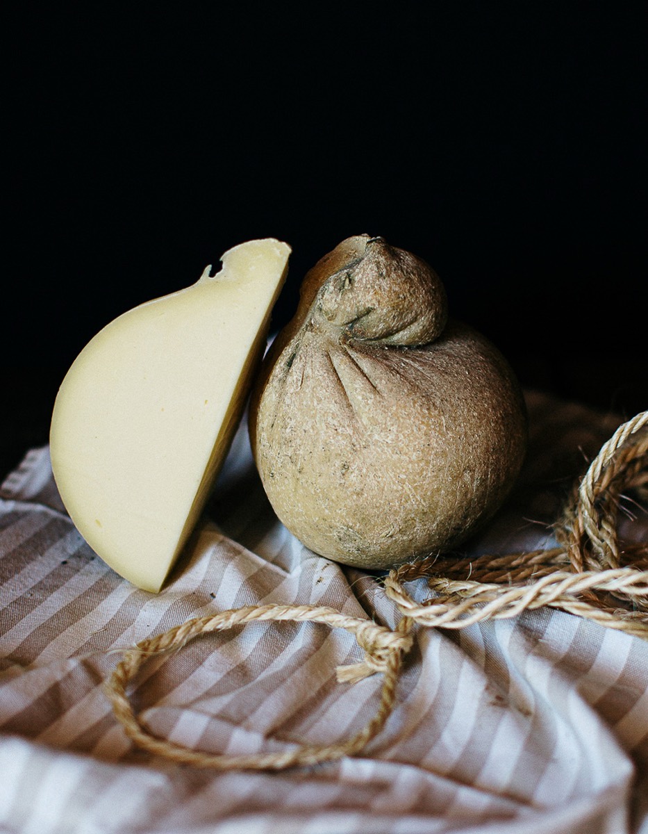 Caciocavallo Semistagionato