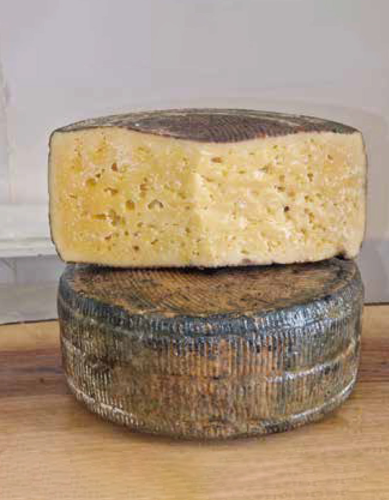 Formaggio BIO Nero di Vacca