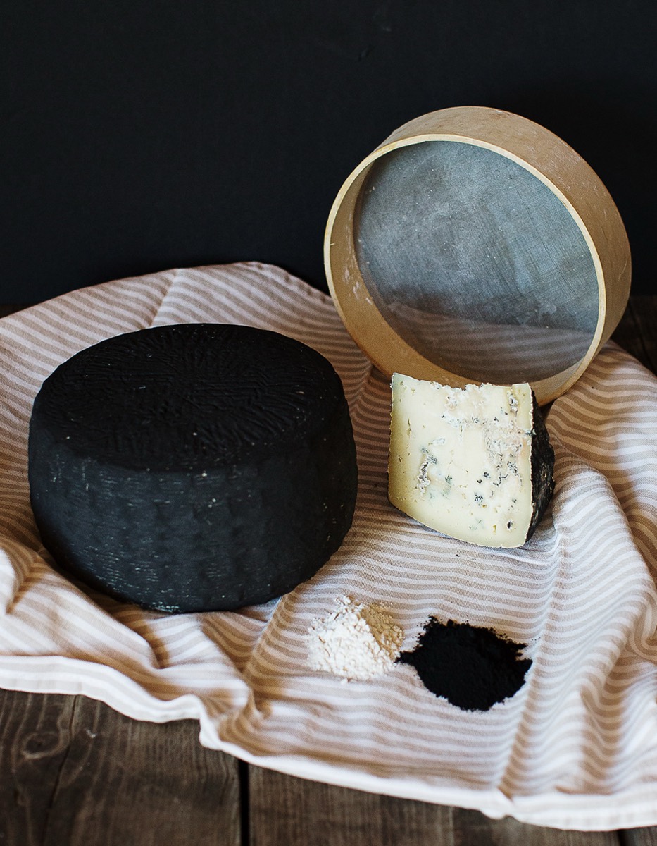 Pecorino Scorza Nera
