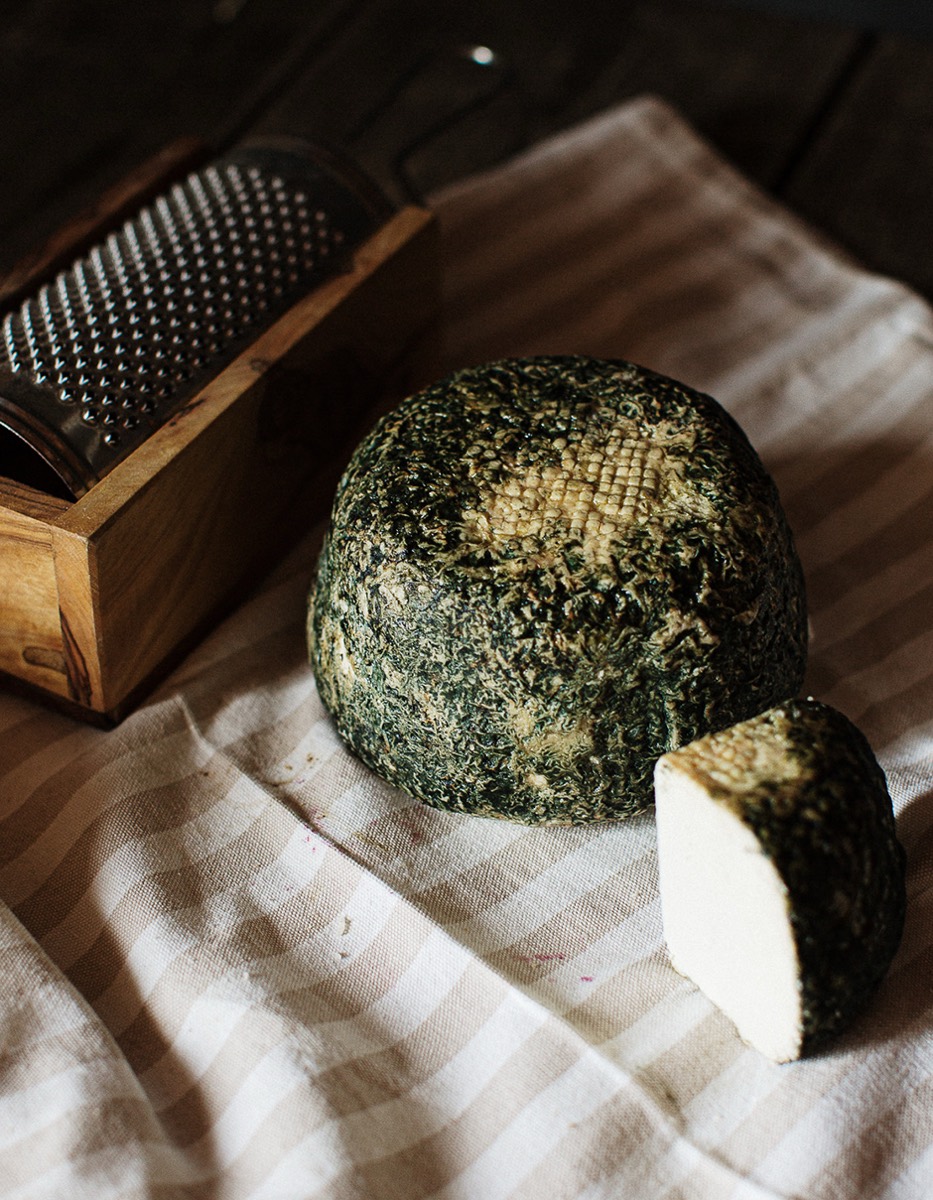 Ricotta Scorza Nera
